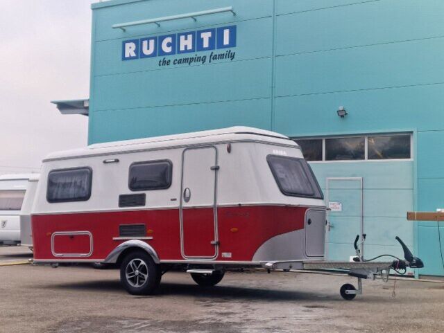 Meilleure offre du Marché du caravaning: Hymer Eriba Touring 42 Tango Red, CHF 34'900.–, véhicules neuf