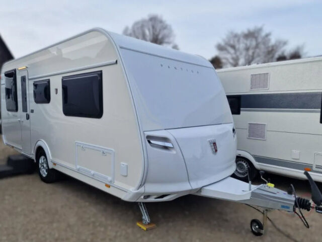 Meilleure offre du Marché du caravaning: Tabbert Pantiga 490 E 2.3, caravane de voyage, CHF 41'000.–, véhicules neuf