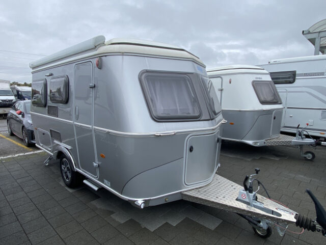 Meilleure offre du Marché du caravaning: Hymer Eriba Touring 430, caravane de voyage, CHF 32'700.–, véhicules d'occasion