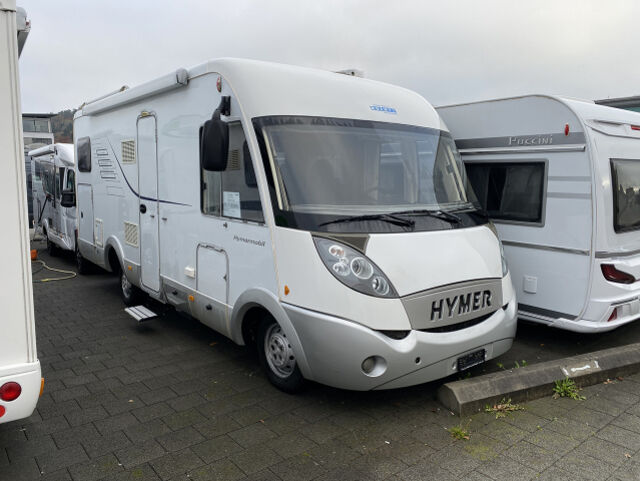 : Hymer Hymermobil B-Classic B 664 CL, intégral, CHF 31'500.–, véhicules d'occasion